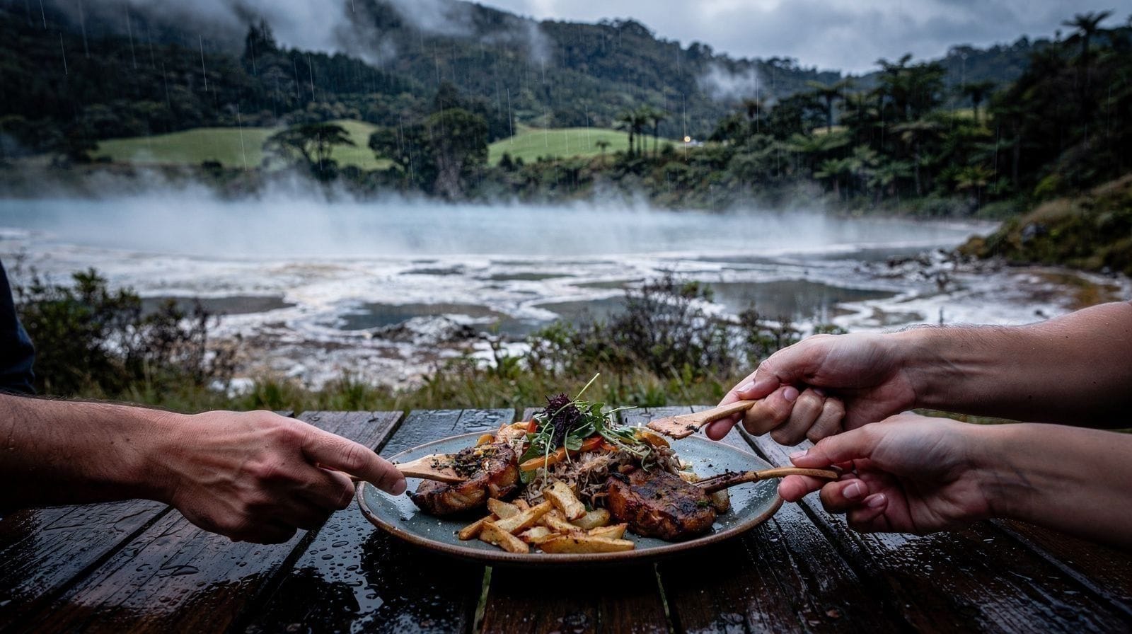 Jedzenie i picie w Rotorua: Eat Streat, hāngī i pstrąg